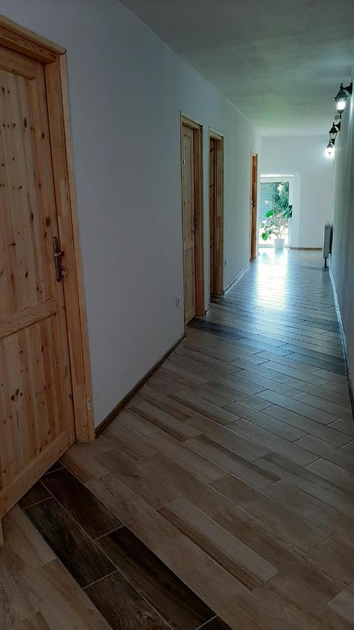 Noclegi U Przewodnikow - Zwiedzaczek Любавка Екстер'єр фото